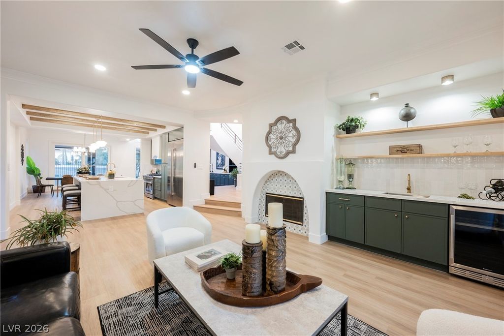 8200 Horseshoe Bend Lane, Las Vegas, NV 89113