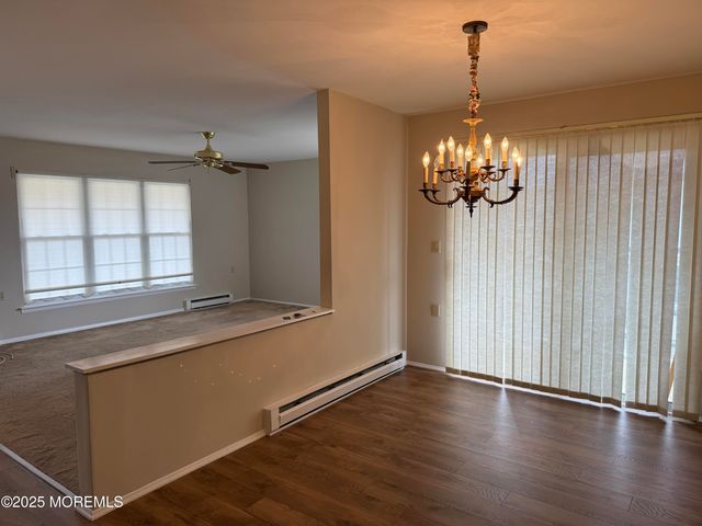 19 Marlow Avenue, Manchester, NJ 08759