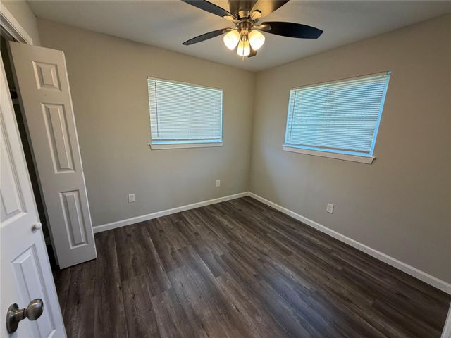 14830 Hiram Clarke Road, Houston, TX 77053