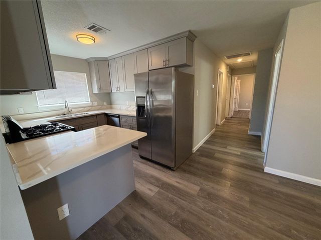 14830 Hiram Clarke Road, Houston, TX 77053