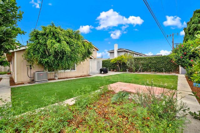 16538 Redwood Circle, Fountain Valley, CA 92708