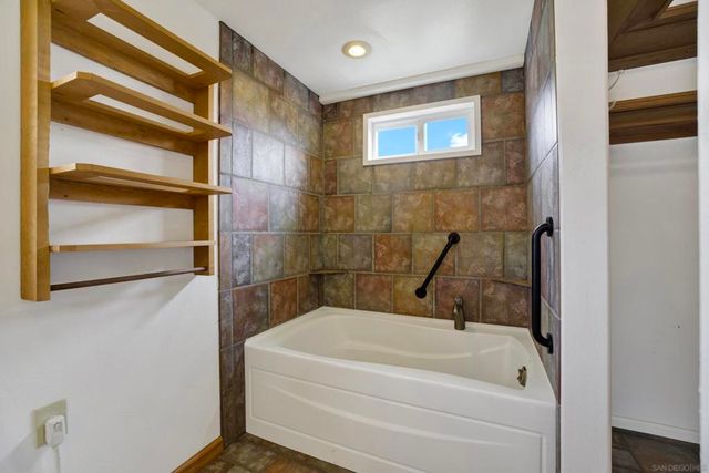 16538 Redwood Circle, Fountain Valley, CA 92708