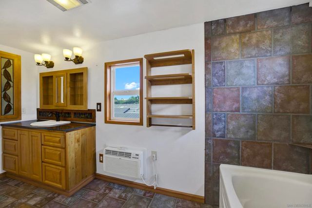 16538 Redwood Circle, Fountain Valley, CA 92708
