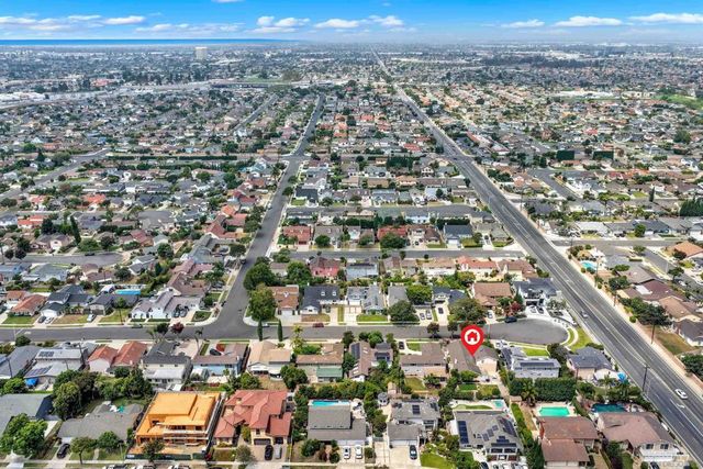 16538 Redwood Circle, Fountain Valley, CA 92708