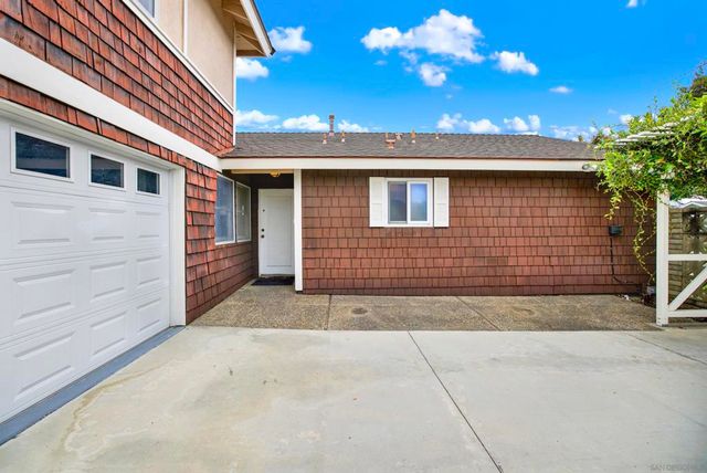 16538 Redwood Circle, Fountain Valley, CA 92708
