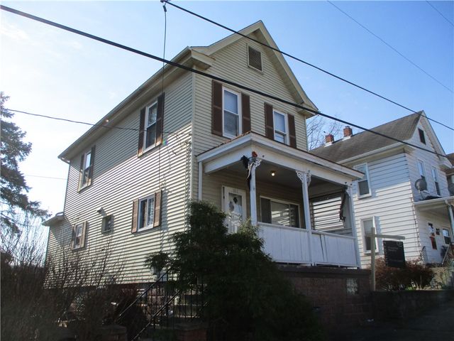 218 S Mellon Ave, Donora, PA 15033