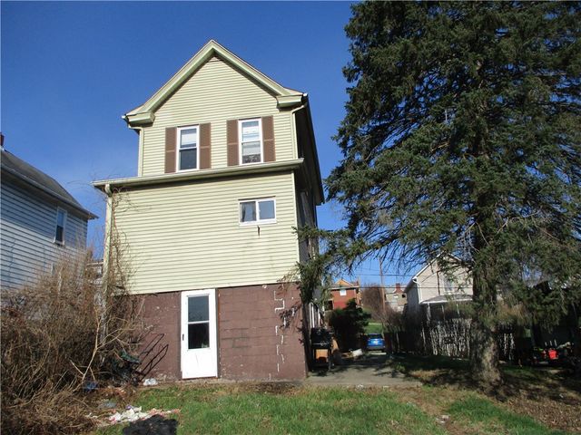 218 S Mellon Ave, Donora, PA 15033