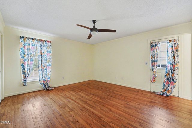 521 Greenridge Road, Snow Hill, NC 28580