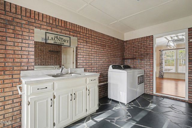 521 Greenridge Road, Snow Hill, NC 28580