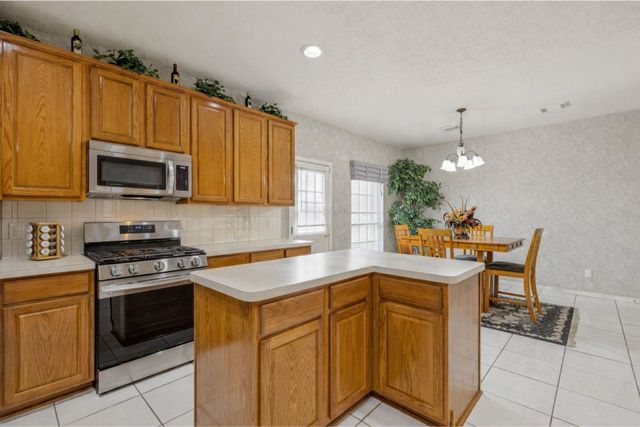 3035 Aspen Hollow Lane, Sugar Land, TX 77479