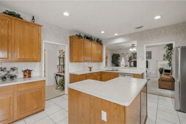 3035 Aspen Hollow Lane, Sugar Land, TX 77479