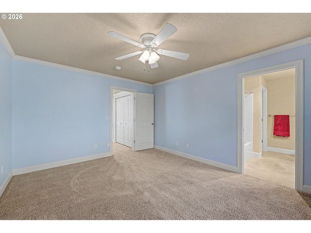 2060 Nw VILLAGE Cir 43, Portland, OR 97229