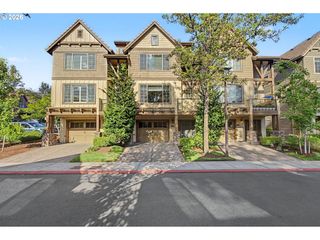 2060 Nw VILLAGE Cir 43, Portland, OR 97229