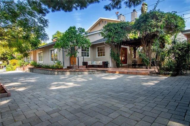 640 S Parish Place, Burbank, CA 91506