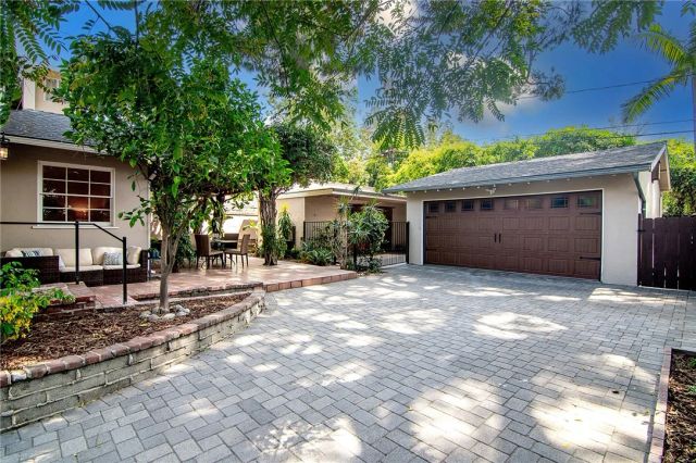 640 S Parish Place, Burbank, CA 91506