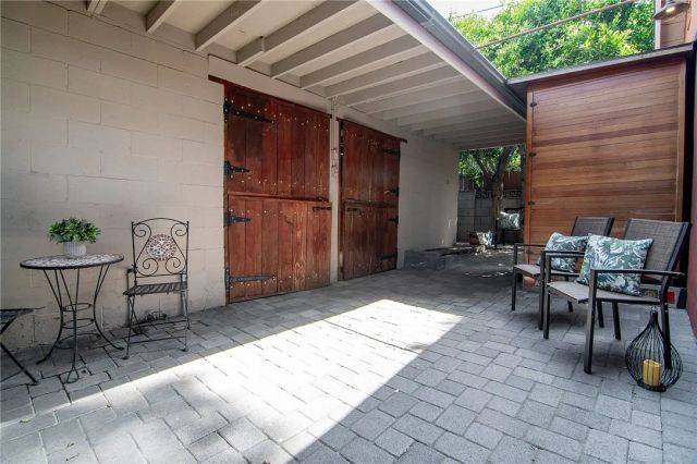 640 S Parish Place, Burbank, CA 91506