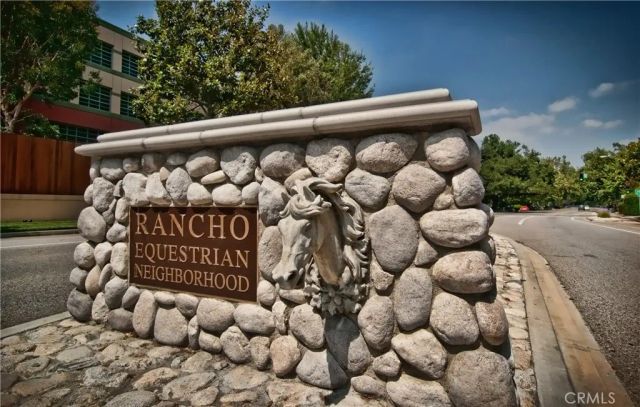 640 S Parish Place, Burbank, CA 91506