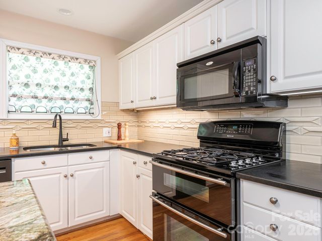 4440 Hucks Road, Charlotte, NC 28078