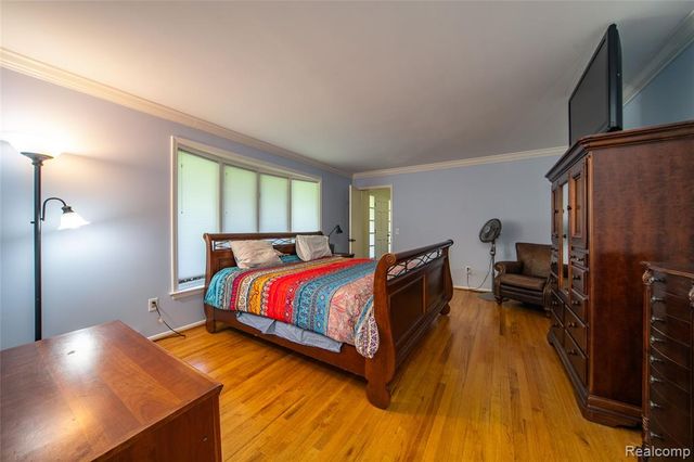 24531 Bloomington Drive, Franklin, MI 48025