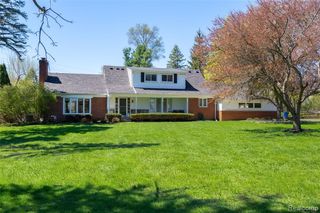 24531 Bloomington Drive, Franklin, MI 48025