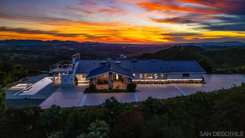 Image 1 of property listing at 13155 McNally Road, Valley Center, CA 92082