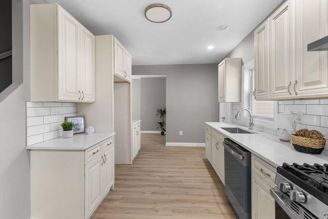 1036 WISCONSIN Avenue, Beloit, WI 53511