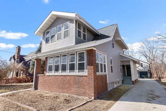 1036 WISCONSIN Avenue, Beloit, WI 53511