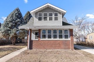 1036 WISCONSIN Avenue, Beloit, WI 53511