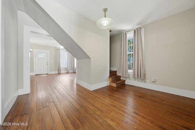 2055 Washington Street, Wilmington, NC 28401