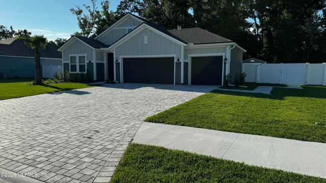 97003 MCGIRTS CREEK Loop, Yulee, FL 32097