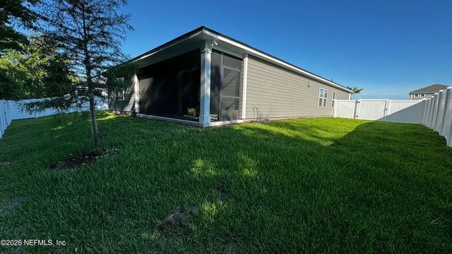 97003 MCGIRTS CREEK Loop, Yulee, FL 32097