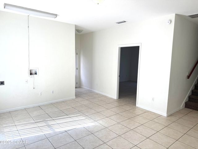 232 S Beach Street, Ormond Beach, FL 32174