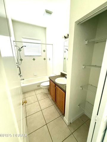 232 S Beach Street, Ormond Beach, FL 32174