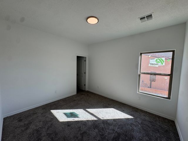 1640 Valle De Colores Road NW, Los Lunas, NM 87031