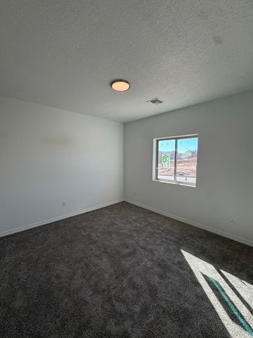 1640 Valle De Colores Road NW, Los Lunas, NM 87031
