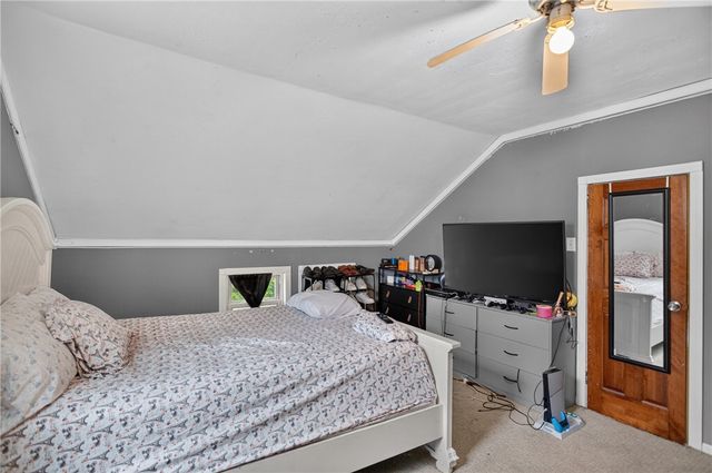 86 Summit Avenue, West Warwick, RI 02893