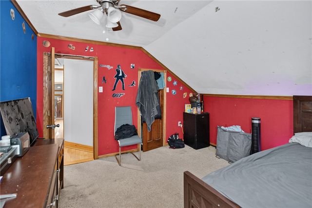 86 Summit Avenue, West Warwick, RI 02893