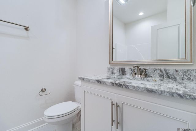 36240 Belle Parc Ave, Geismar, LA 70734