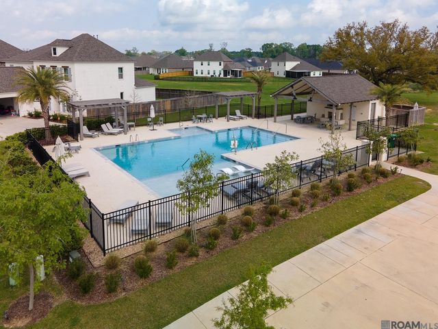 36240 Belle Parc Ave, Geismar, LA 70734