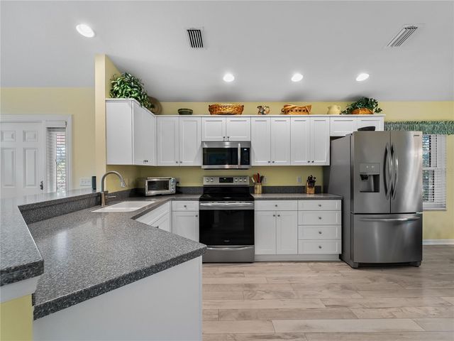 1091 LIVE OAK 214, Port Charlotte, FL 33948