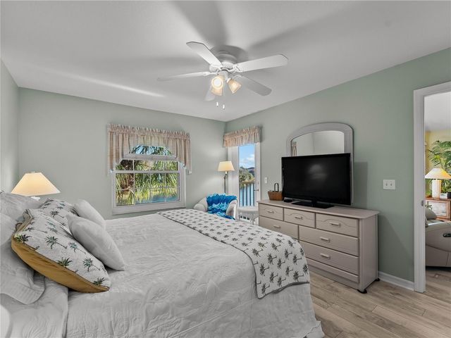 1091 LIVE OAK 214, Port Charlotte, FL 33948