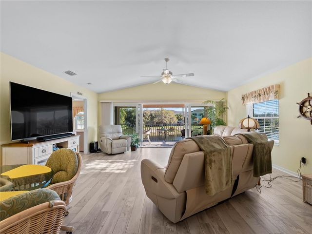 1091 LIVE OAK 214, Port Charlotte, FL 33948