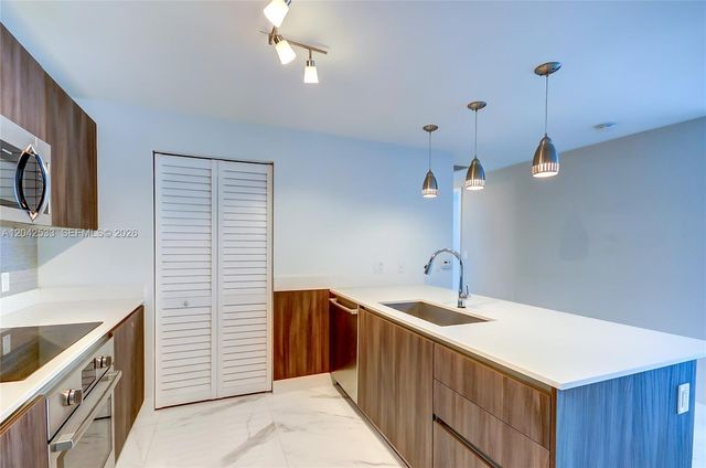 488 NE 18th Street 4310, Miami, FL 33132