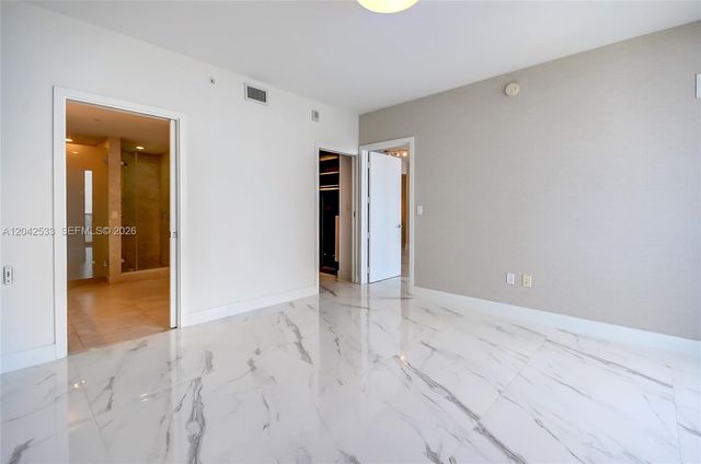 488 NE 18th Street 4310, Miami, FL 33132