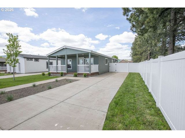 3111 Q Ave 3, La Grande, OR 97850