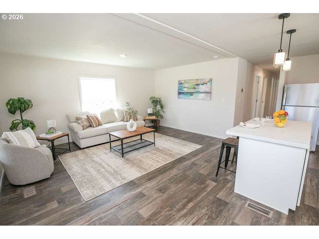 3111 Q Ave 3, La Grande, OR 97850