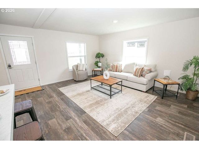 3111 Q Ave 3, La Grande, OR 97850