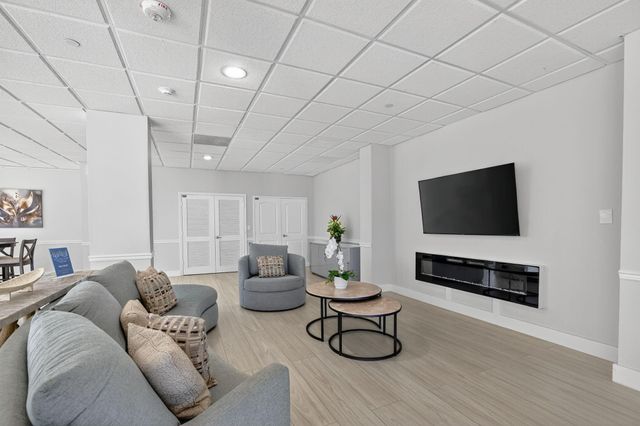 405 N Ocean Blvd 1027, Pompano Beach, FL 33062