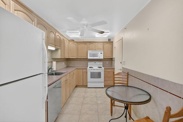 405 N Ocean Blvd 1027, Pompano Beach, FL 33062