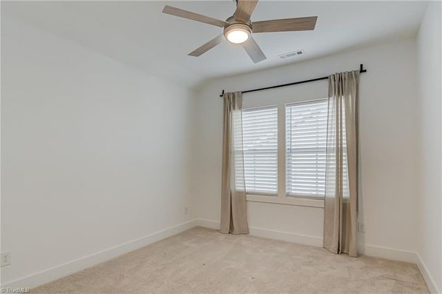 5164 Whaitley Lane, Greensboro, NC 27407